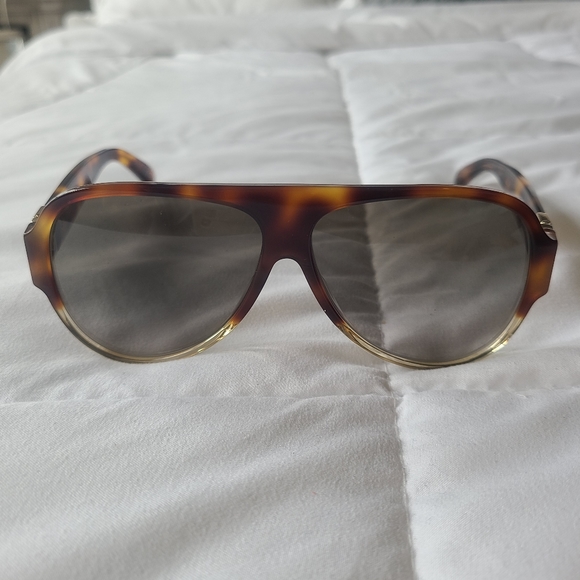 Authentic Givenchy aviator sunglasses - Picture 2 of 6